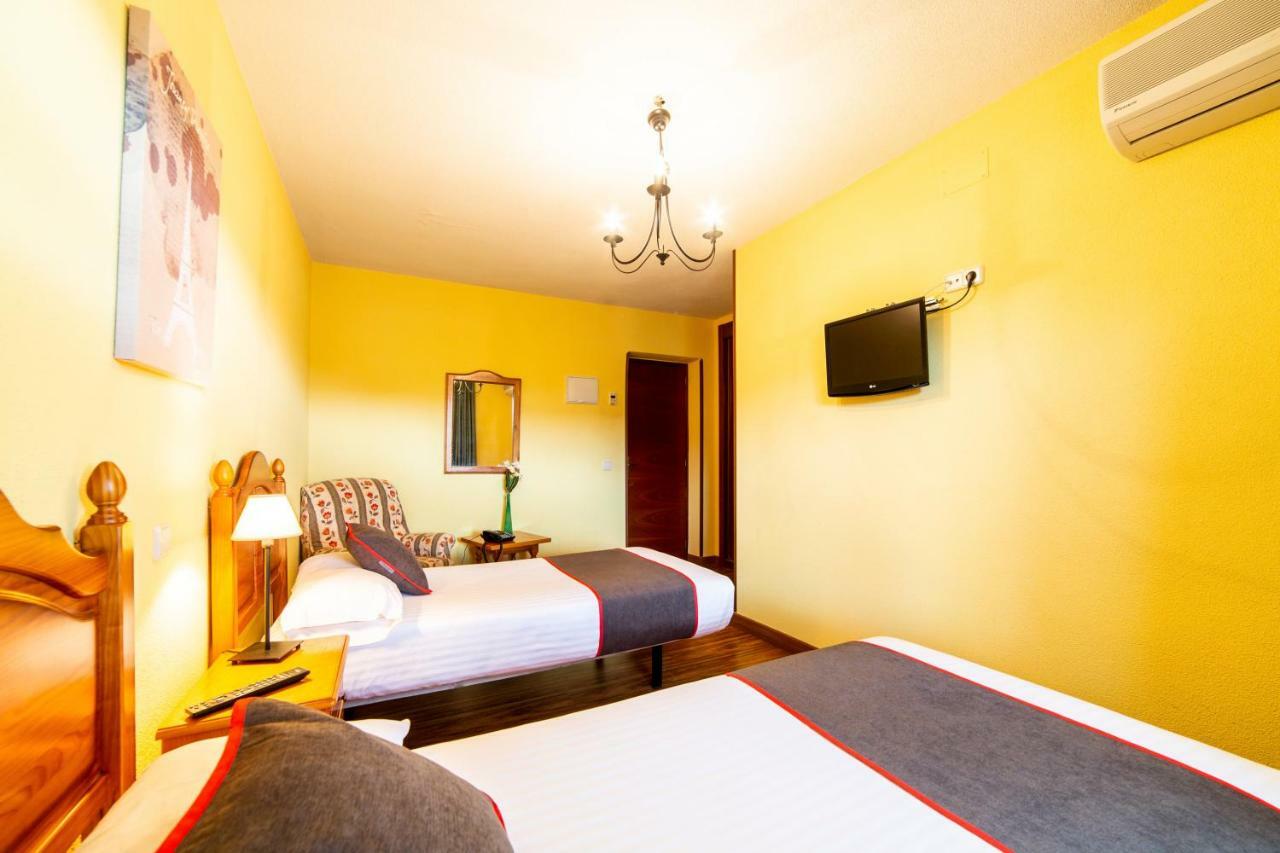 Hotel Mavi La Cabrera Eksteriør billede