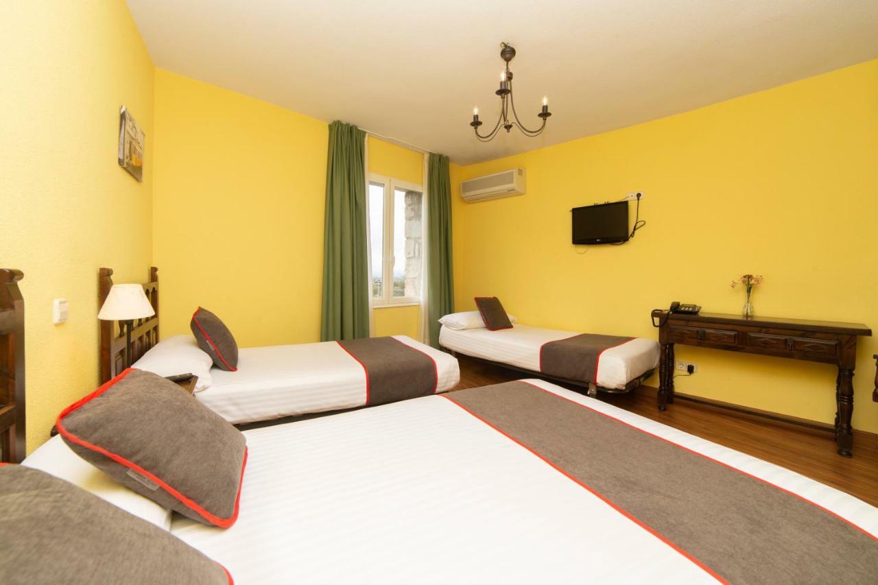 Hotel Mavi La Cabrera Eksteriør billede