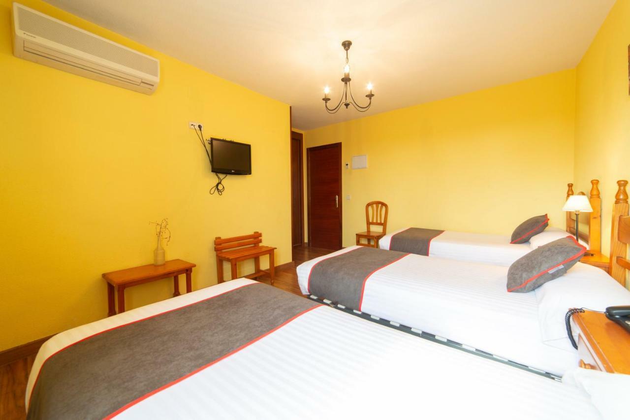 Hotel Mavi La Cabrera Eksteriør billede