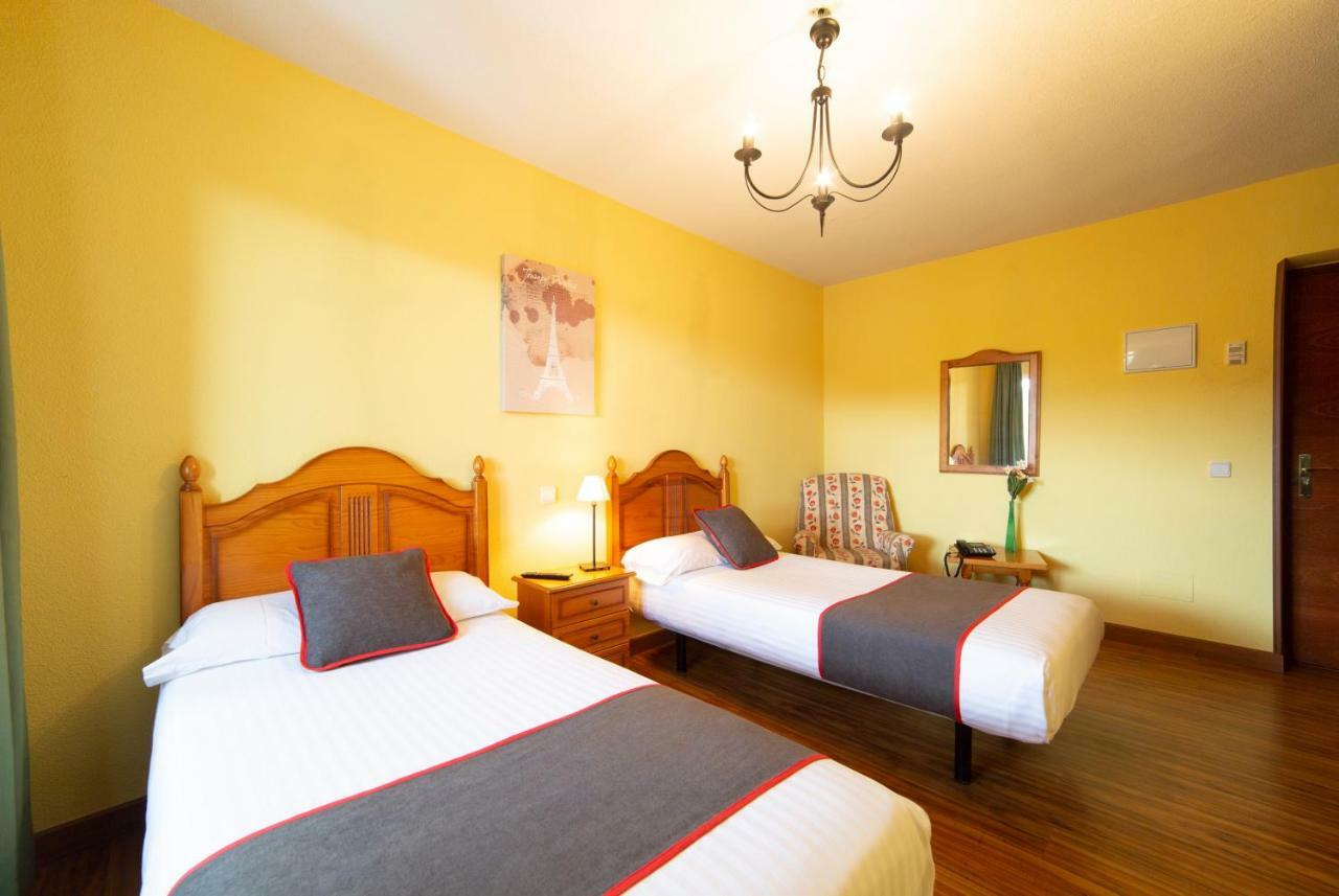 Hotel Mavi La Cabrera Eksteriør billede