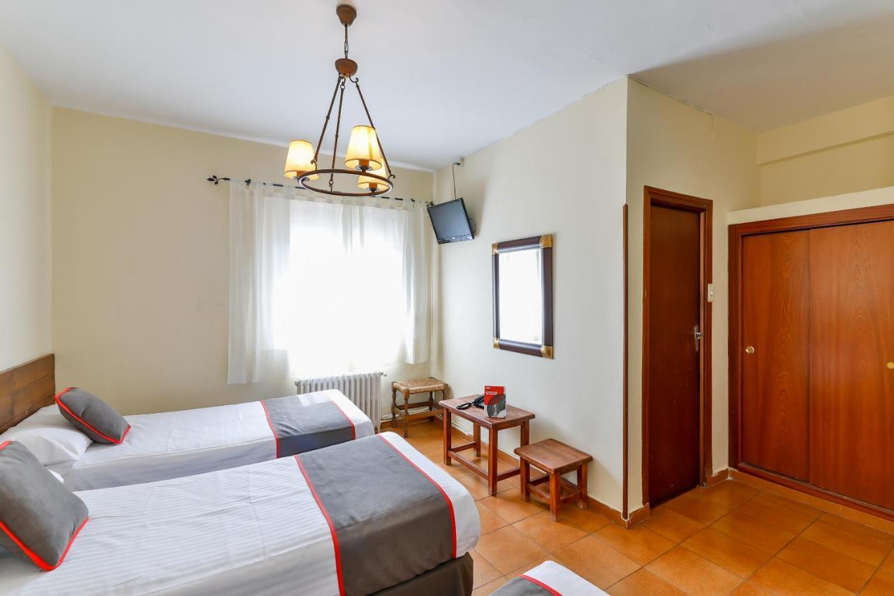 Hotel Mavi La Cabrera Eksteriør billede